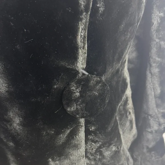 Elegant Vintage Black Faux Fur Short Stylish Jacket Big Button - Picture 2 of 11